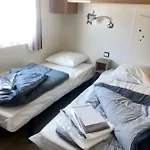 Des Dunes De Contis Mobilhome 3ch, Кемпинг