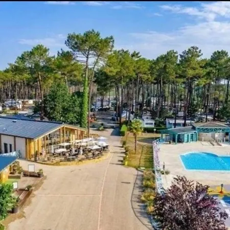 Des Dunes De Contis Mobilhome 3ch, Сен-Жюльен-ан-Борн